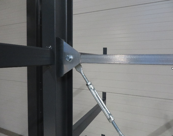 Kragarmregal einseitig 2,62 m – 200 cm | 200 kg pro Arm | BLT